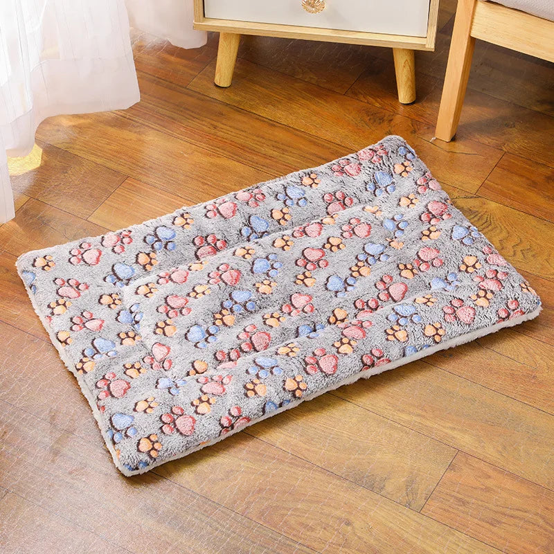 Warm Plush Pet Sleeping Mat For Cats & Dogs